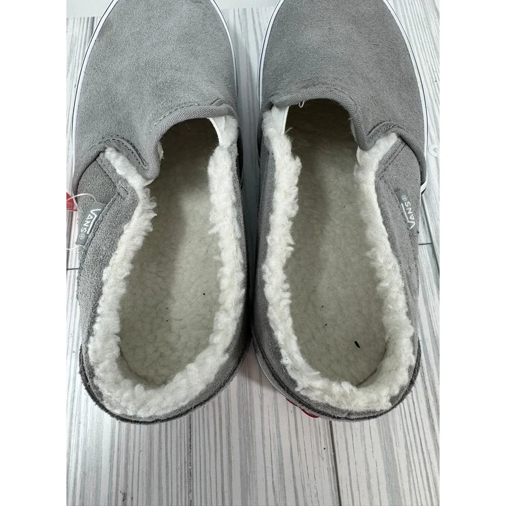 Vans Women's Shoes Vans Asher Suede Sherpa Size 7